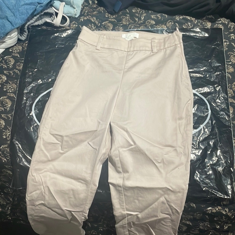 Women’s pink pants